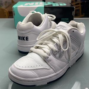 Nike SB Air Force II Low Kevin Bradley Quickstrike